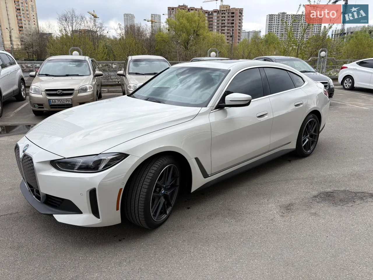 2024 BMW i4 - мініатюра 28