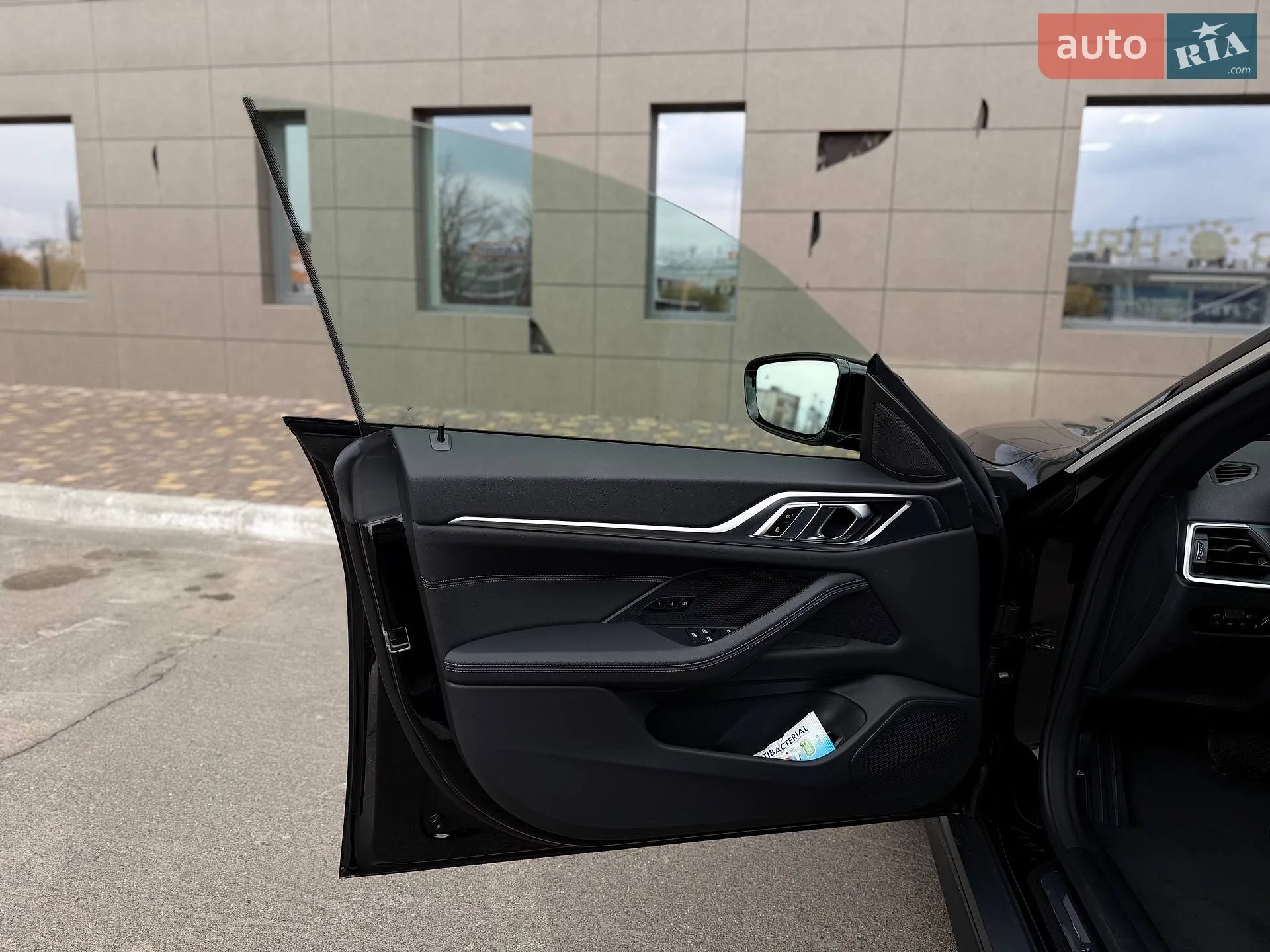 2023 BMW i4 - мініатюра 53