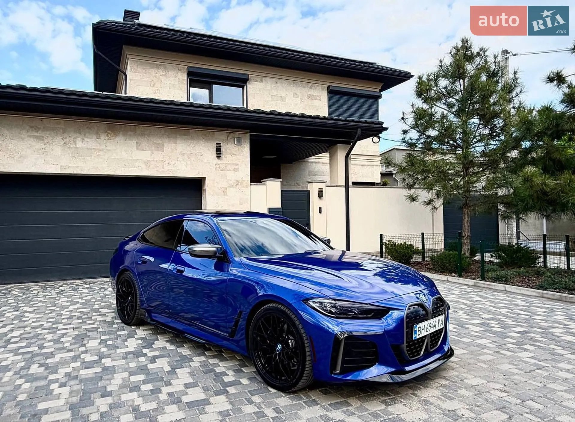 2023 BMW i4 - фото 1