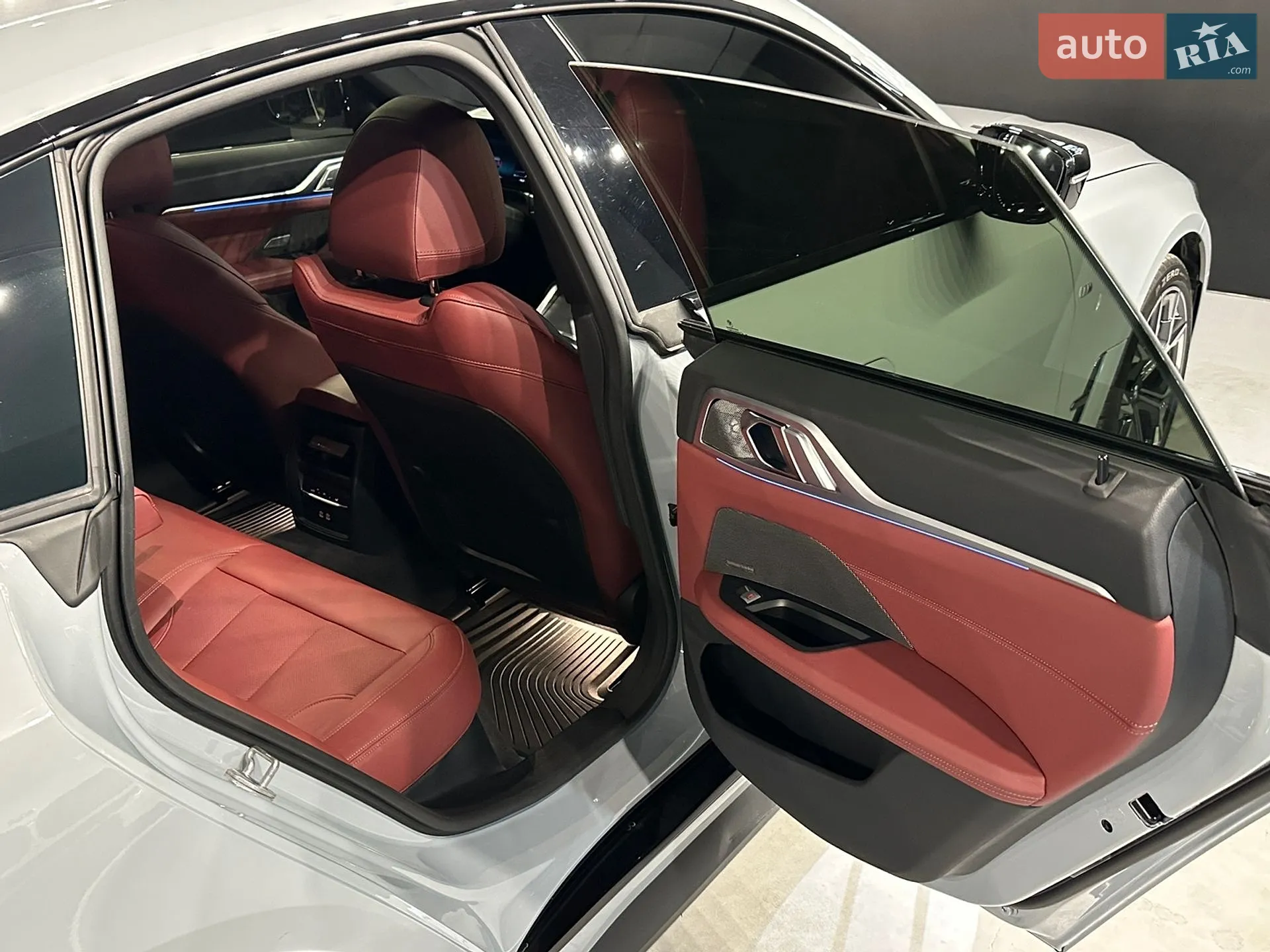 2024 BMW i4 - мініатюра 11