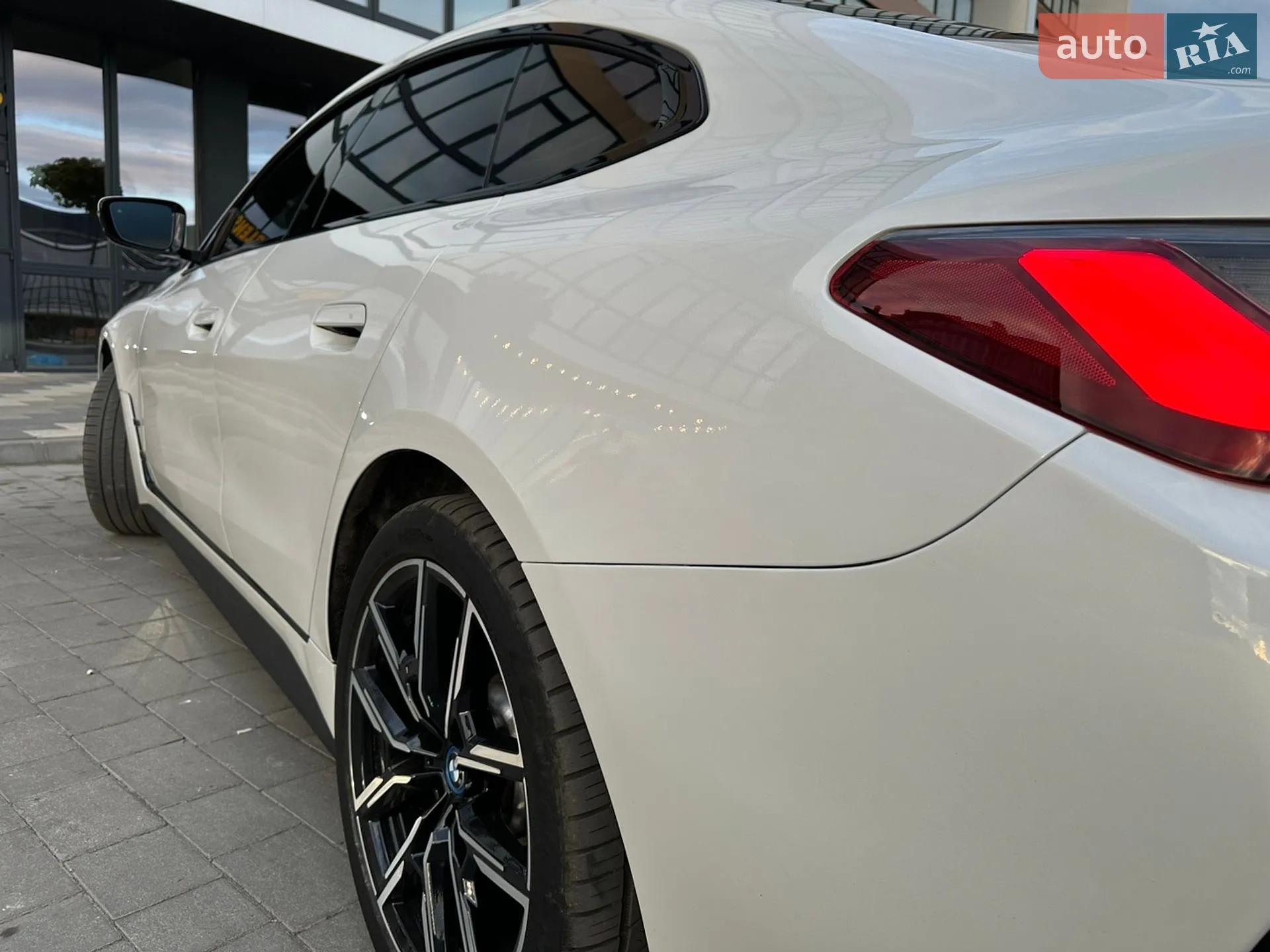 2022 BMW i4 - мініатюра 17