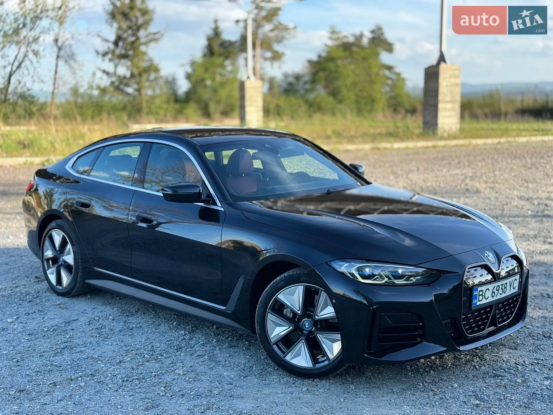 2024 BMW i4 - фото 1