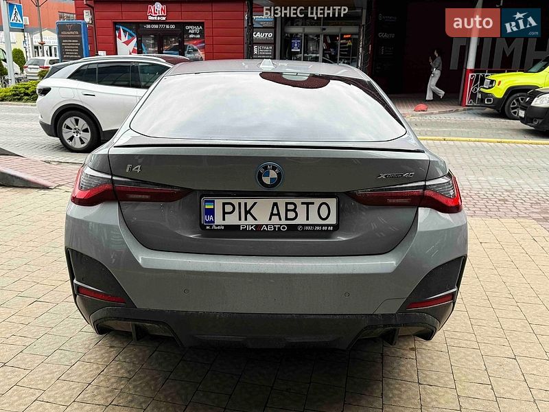 Купе BMW i4 2023 в Львове