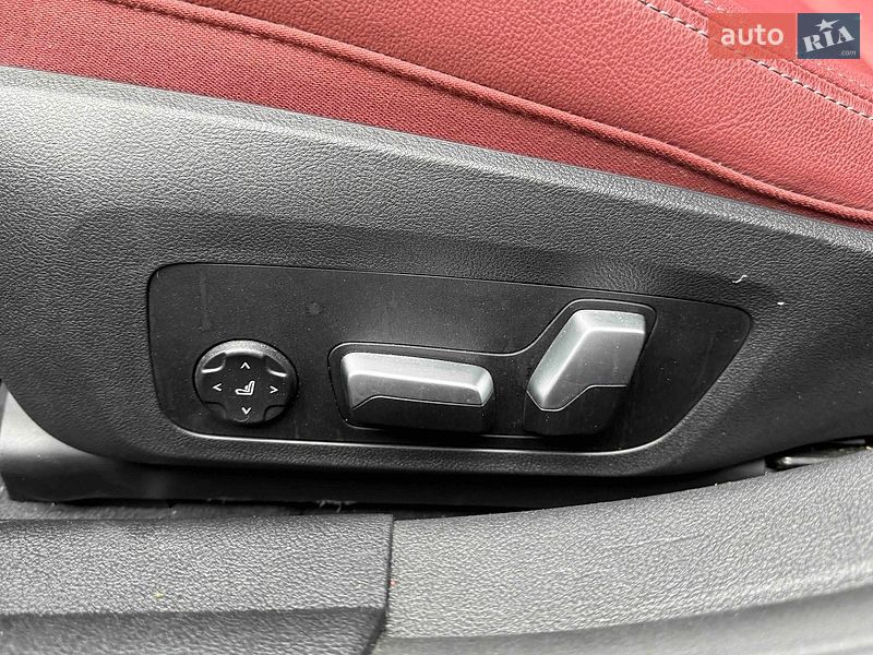 Купе BMW i4 2023 в Львове