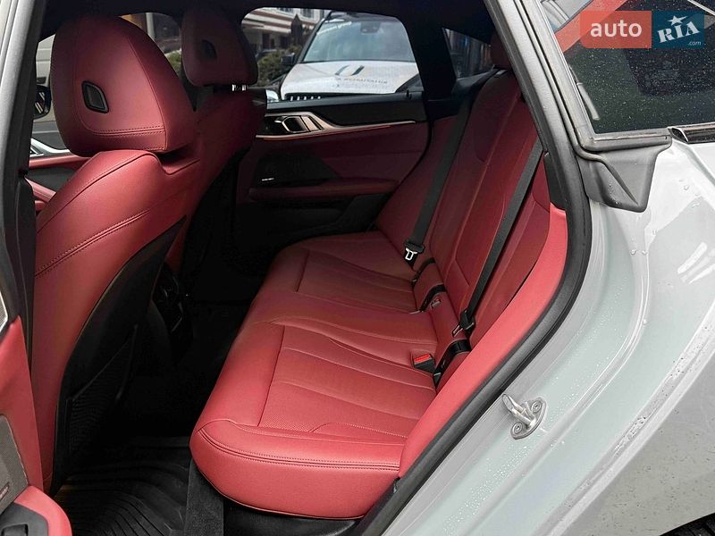 Купе BMW i4 2023 в Львове