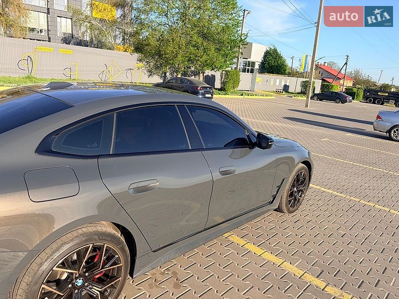 Купе BMW i4 2022 в Полтаве