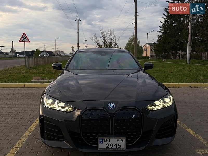 Купе BMW i4 2022 в Полтаве