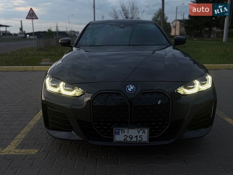 Купе BMW i4 2022 в Полтаве