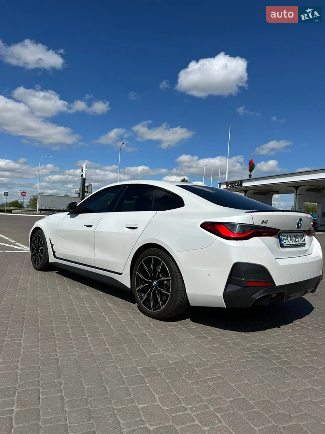 2023 BMW i4 - мініатюра 12