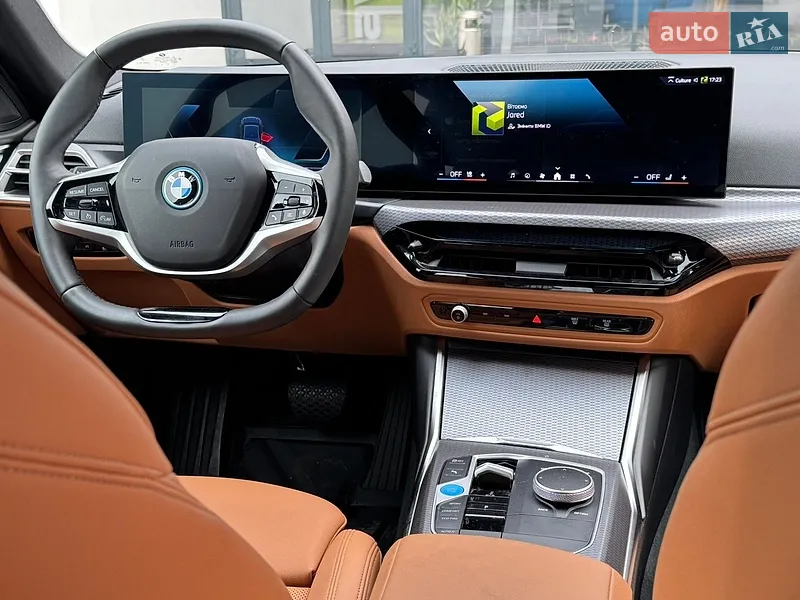 BMW i4