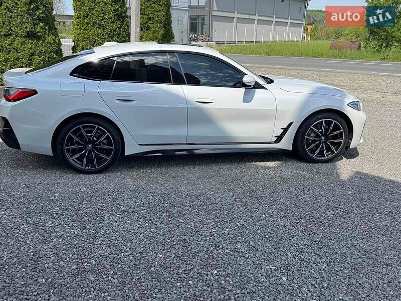 Купе BMW i4 2024 в Тячеве