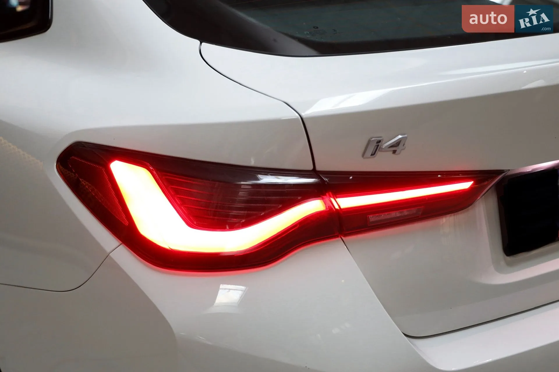 2023 BMW i4 - мініатюра 9