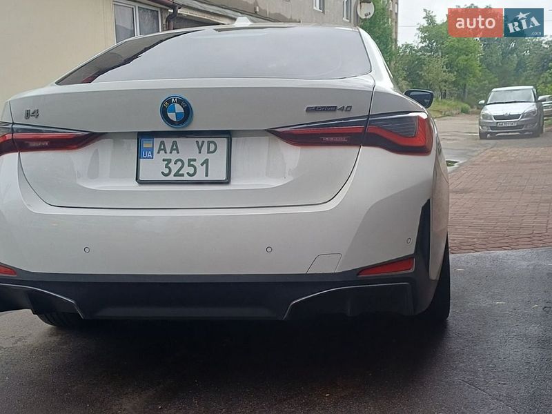 Купе BMW i4 2023 в Киеве