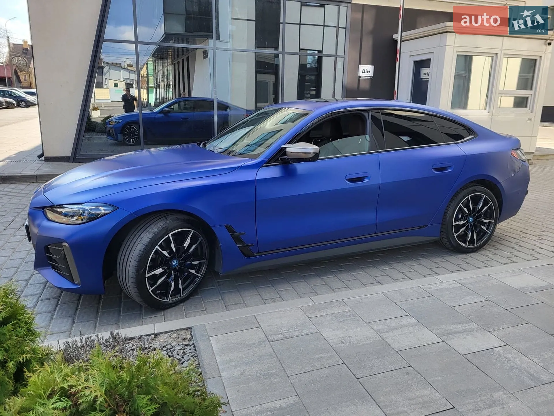 2022 BMW i4 - мініатюра 5