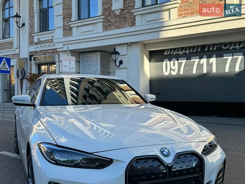 Купе BMW i4 2023 в Білій Церкві