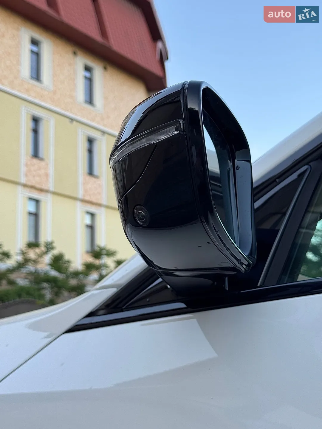 2023 BMW i4 - мініатюра 29