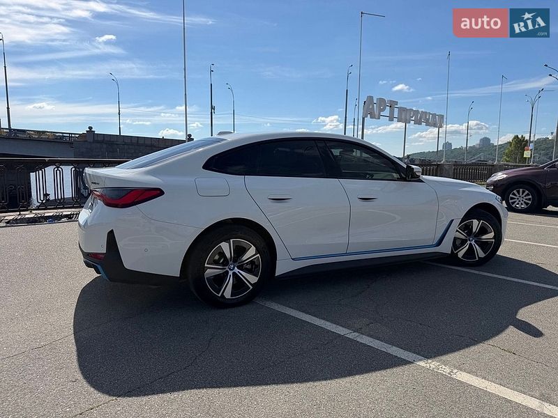 Купе BMW i4 2022 в Киеве фото 2 Купе BMW i4 2022 в Киеве