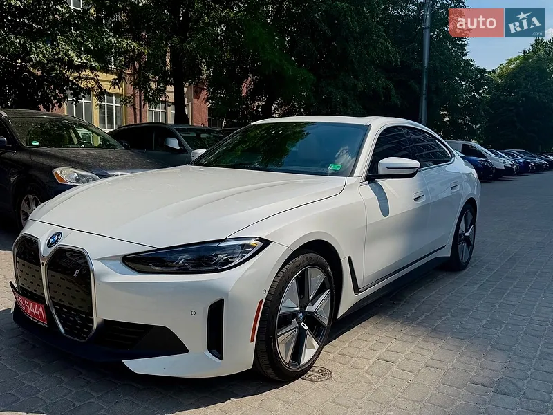 BMW i4 2023