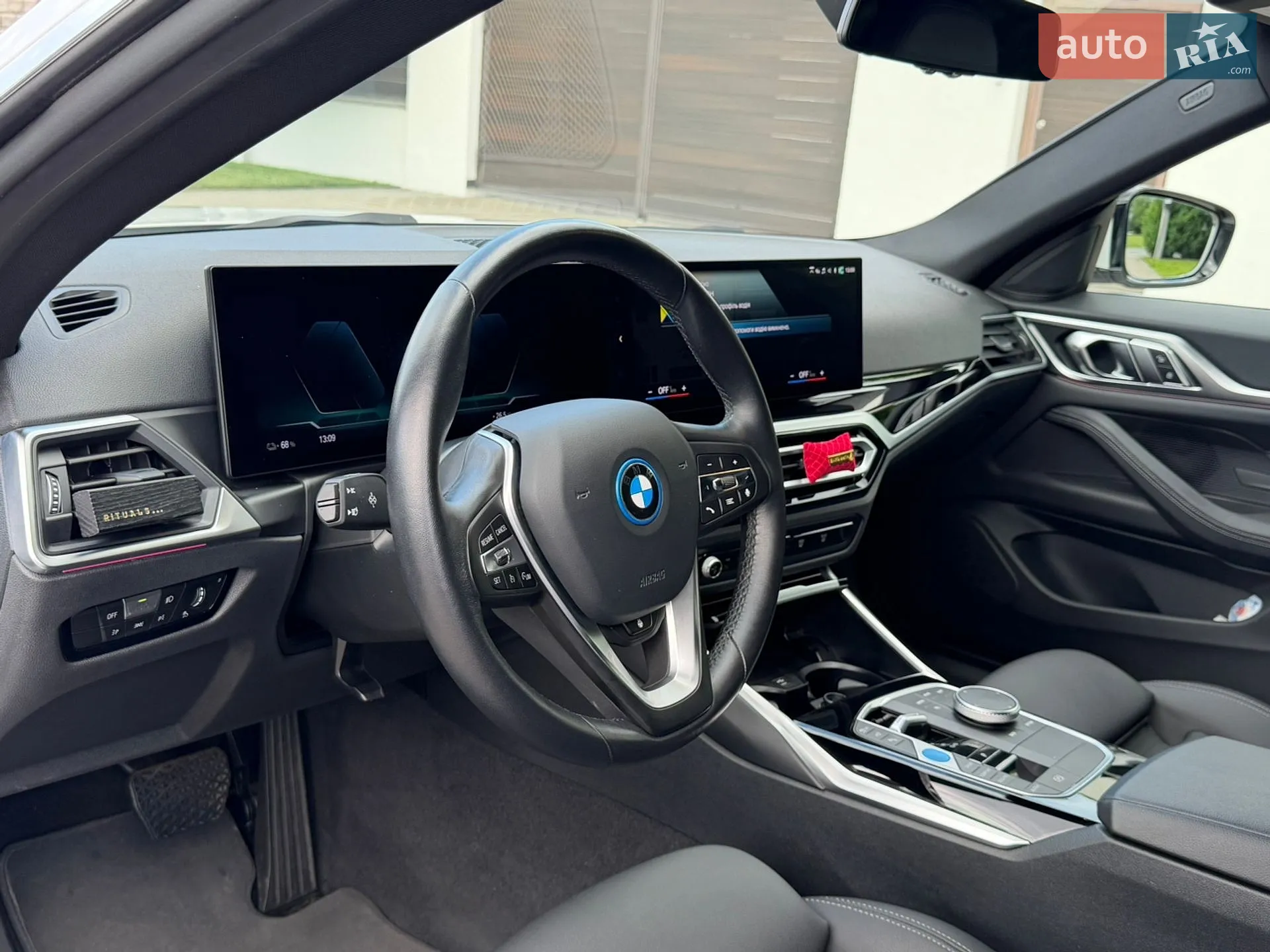 2023 BMW i4 - мініатюра 14