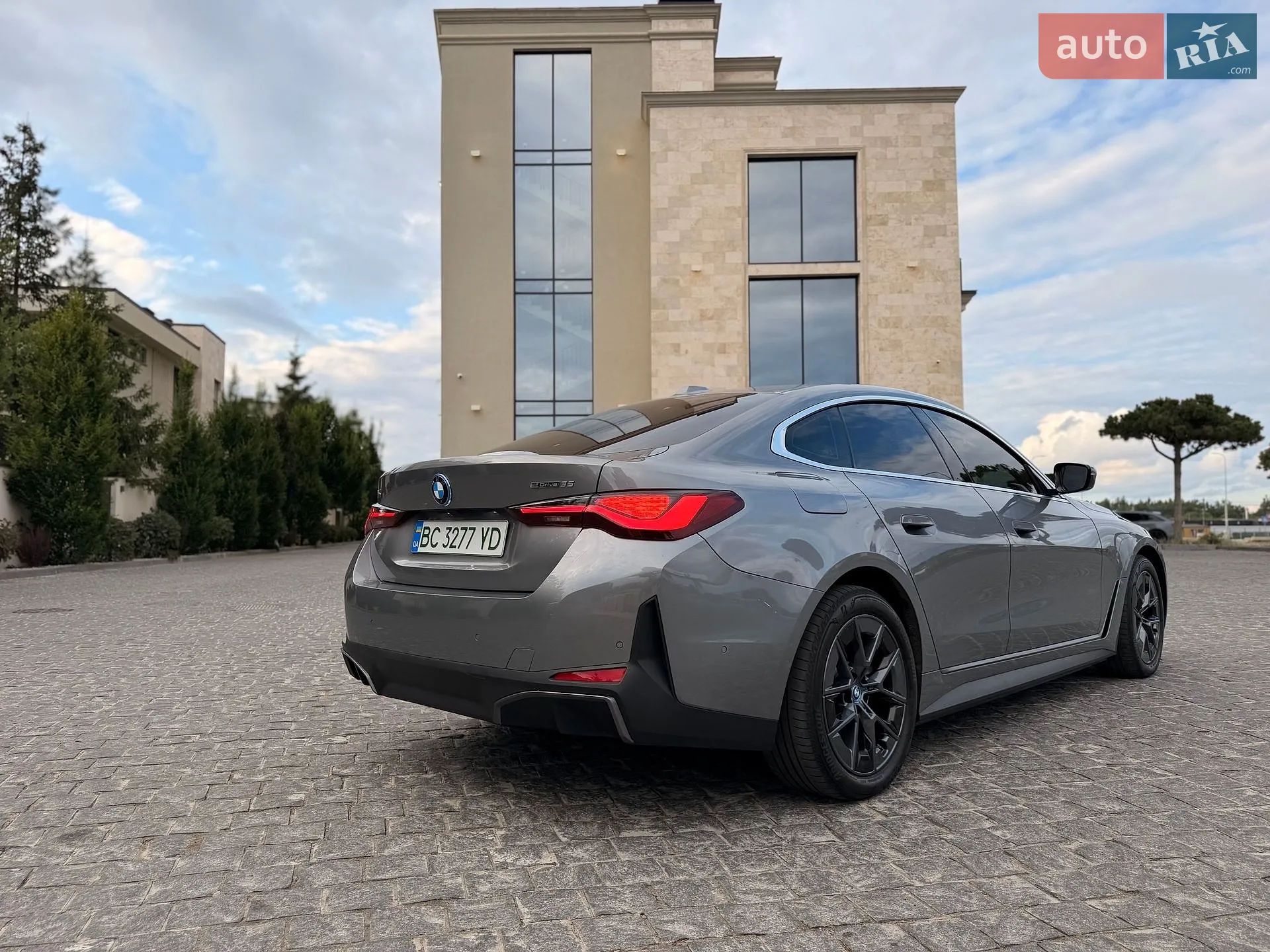 2024 BMW i4 - мініатюра 24