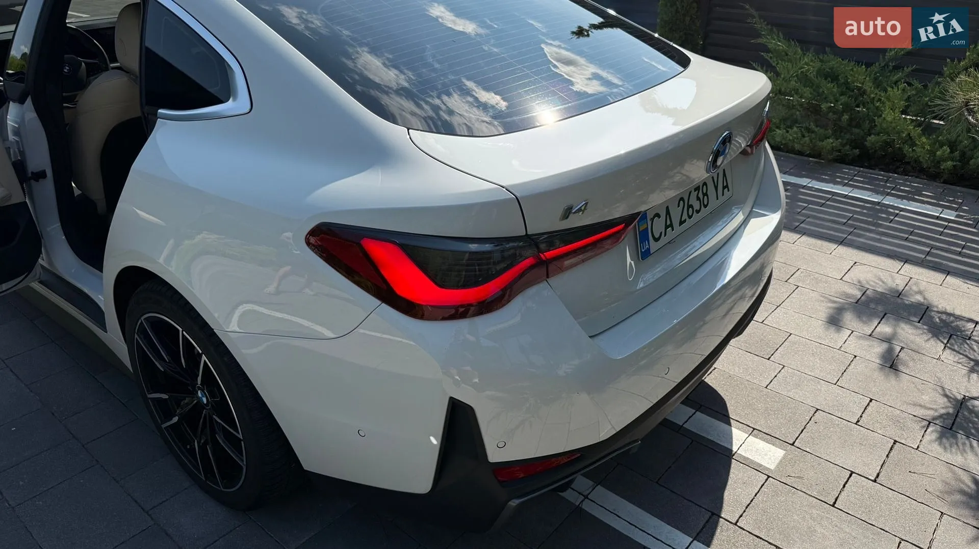 2024 BMW i4 - мініатюра 18