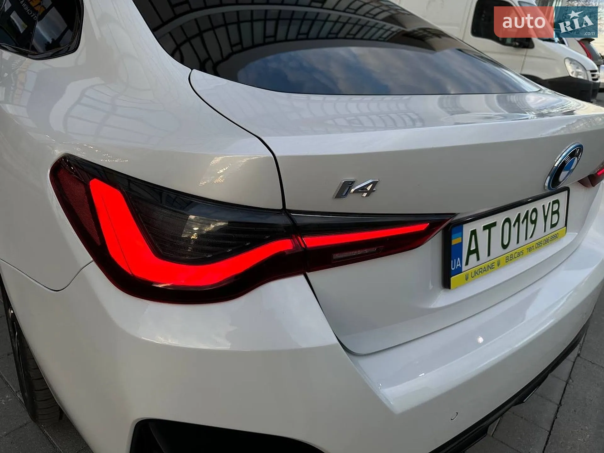 2022 BMW i4 - мініатюра 23