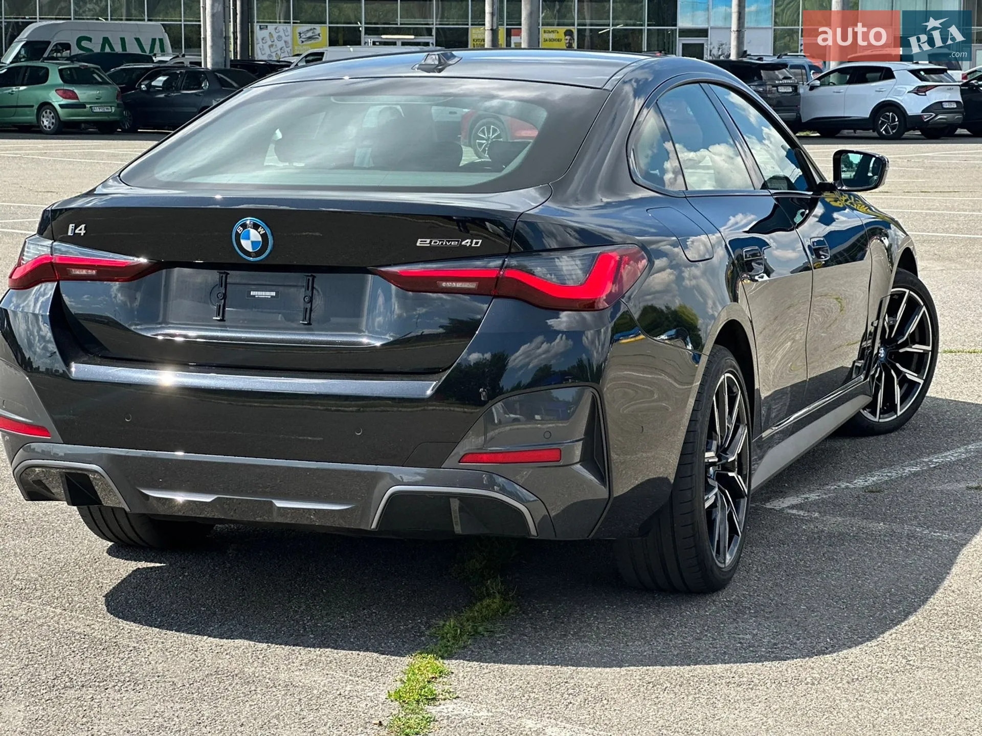 2022 BMW i4 - мініатюра 17