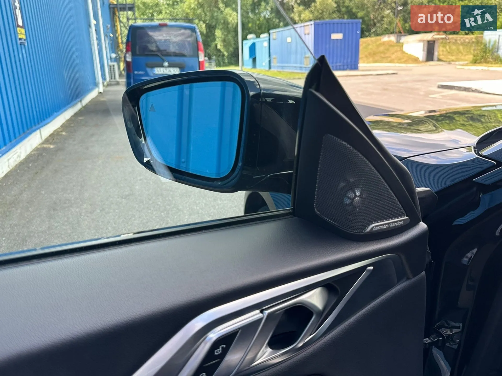 2022 BMW i4 - мініатюра 23