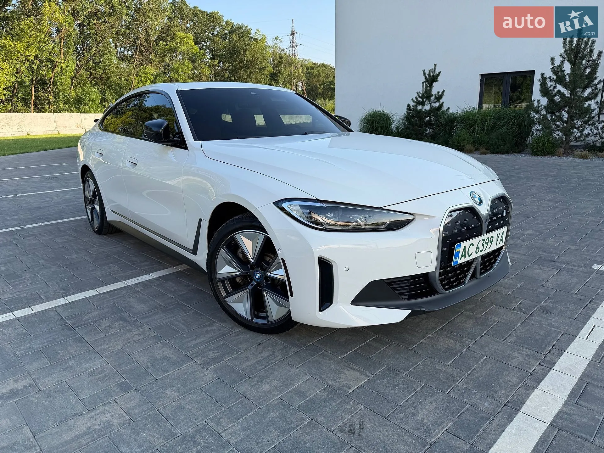 2024 BMW i4 - мініатюра 7