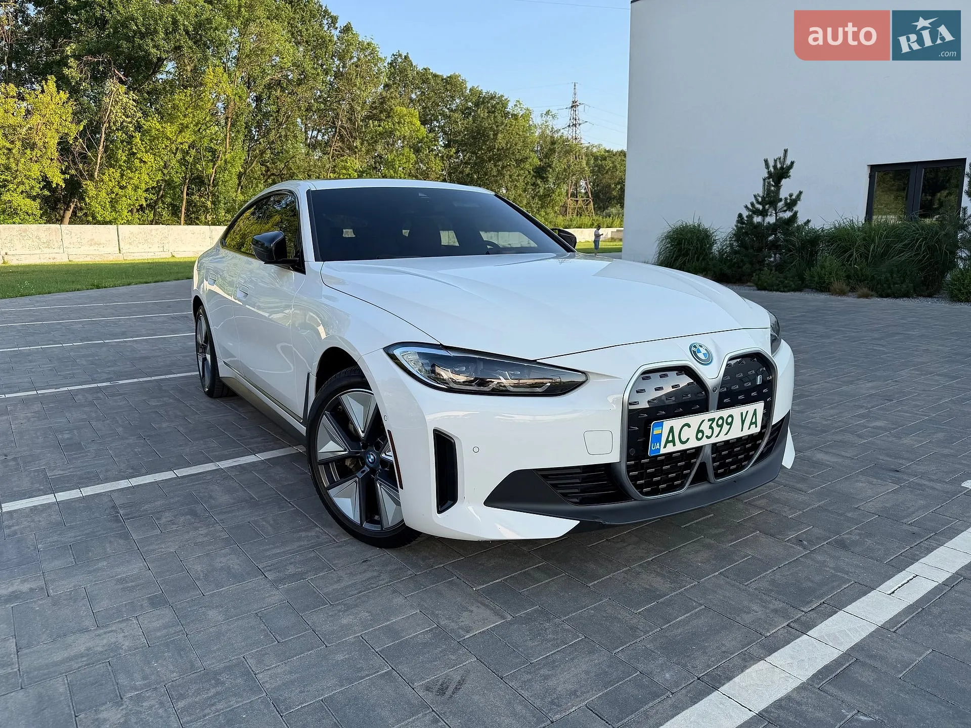2024 BMW i4 - мініатюра 9