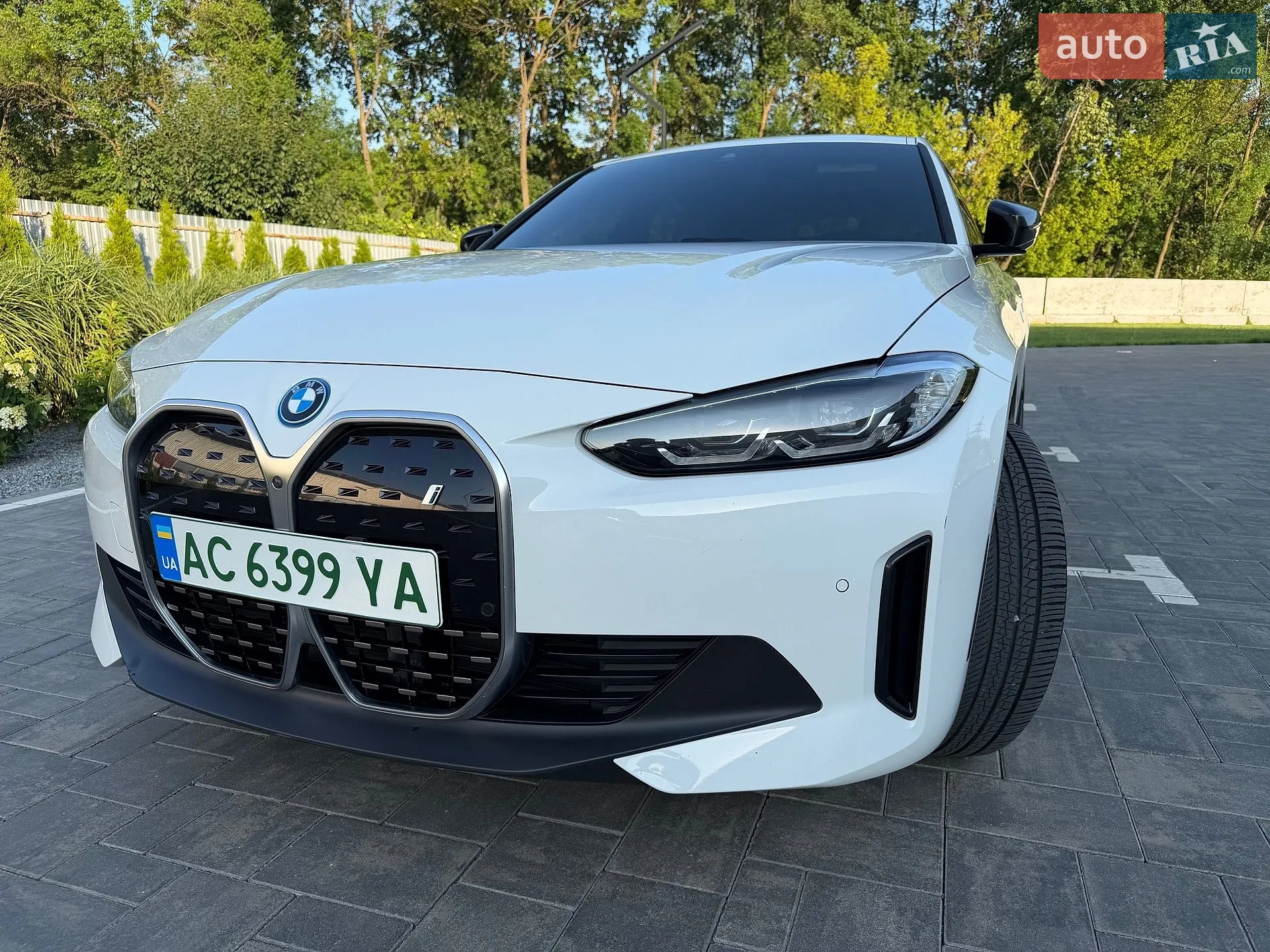 2024 BMW i4 - мініатюра 10