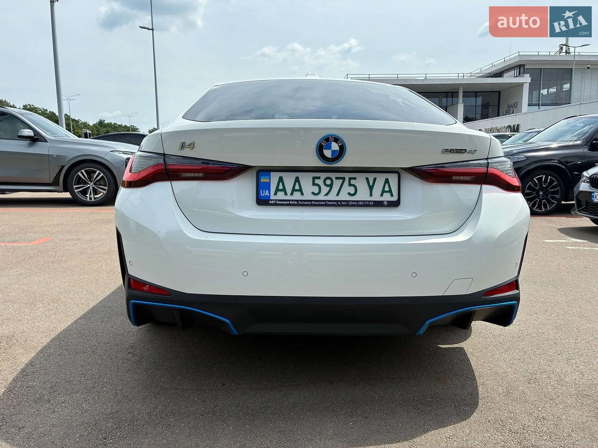 2022 BMW i4 - мініатюра 9
