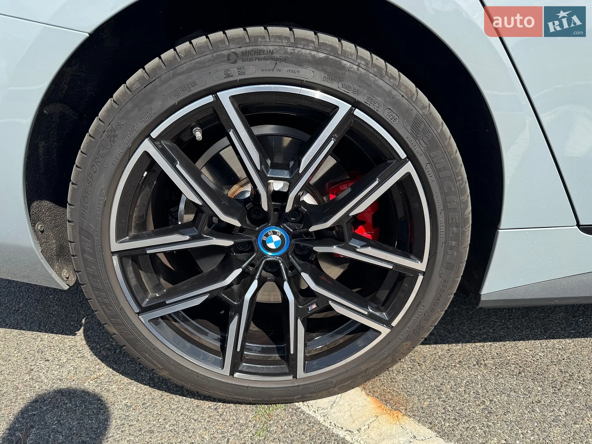 BMW i4 2023 VIN WBY73AW04RFR48087 фото оголошення 25 з 26