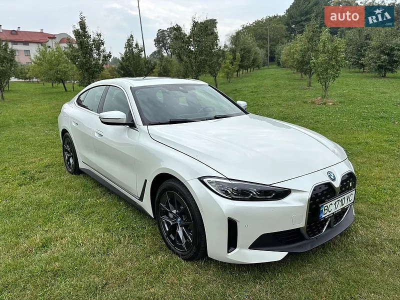 BMW i4
