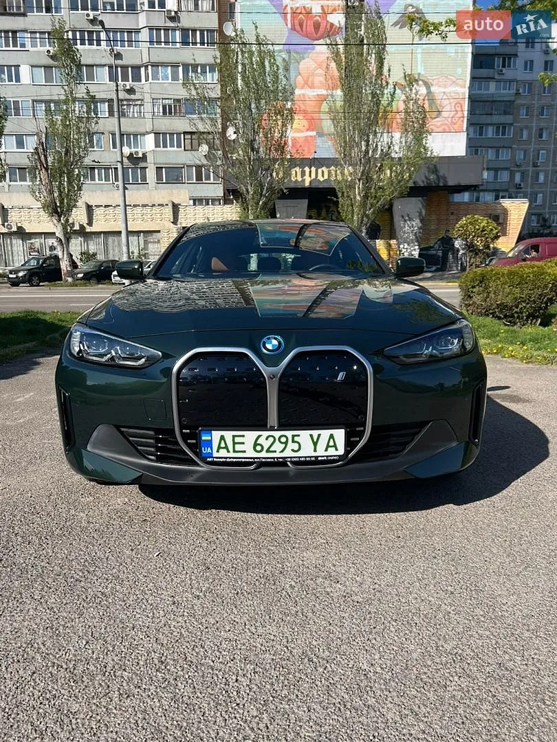 2023 BMW i4 - фото 1