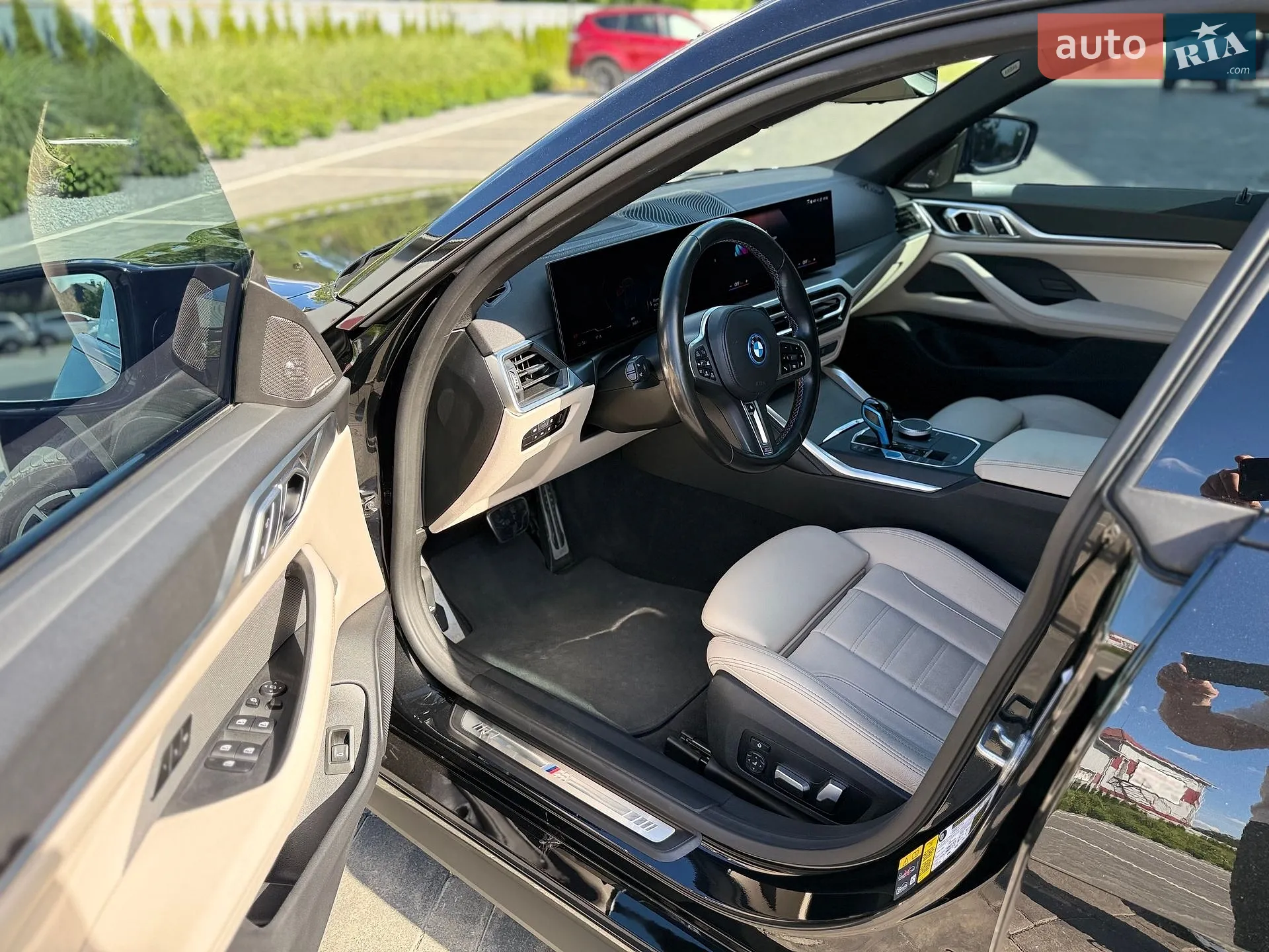 2022 BMW i4 - мініатюра 18