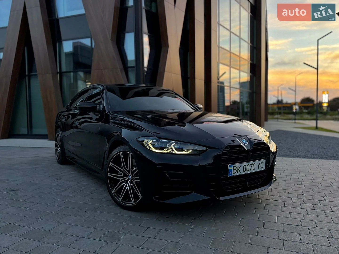 2023 BMW i4 - мініатюра 2