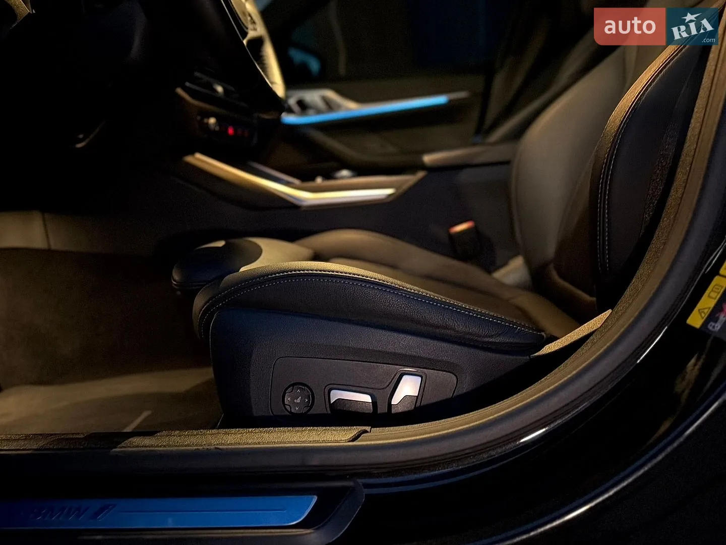 2023 BMW i4 - мініатюра 38