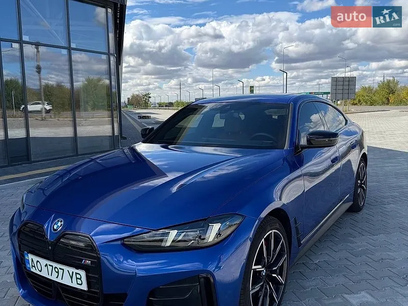 BMW i4