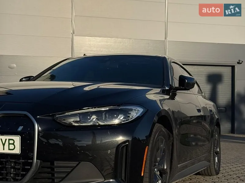 BMW i4 2023