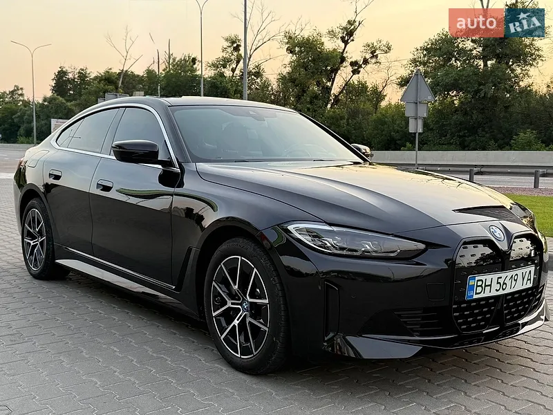 BMW i4
