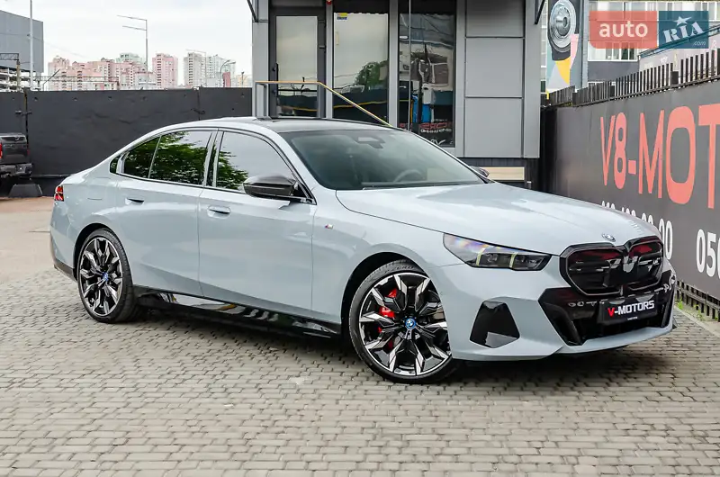BMW i5 2024