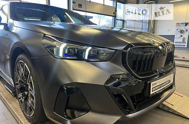 Седан BMW i5 2023 в Луцке