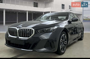 Седан BMW i5 2024 в Тернополі