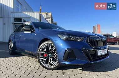 Седан BMW i5 2023 в Хмельницькому