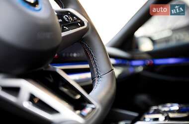 Седан BMW i5 2024 в 