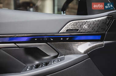 Седан BMW i5 2024 в 