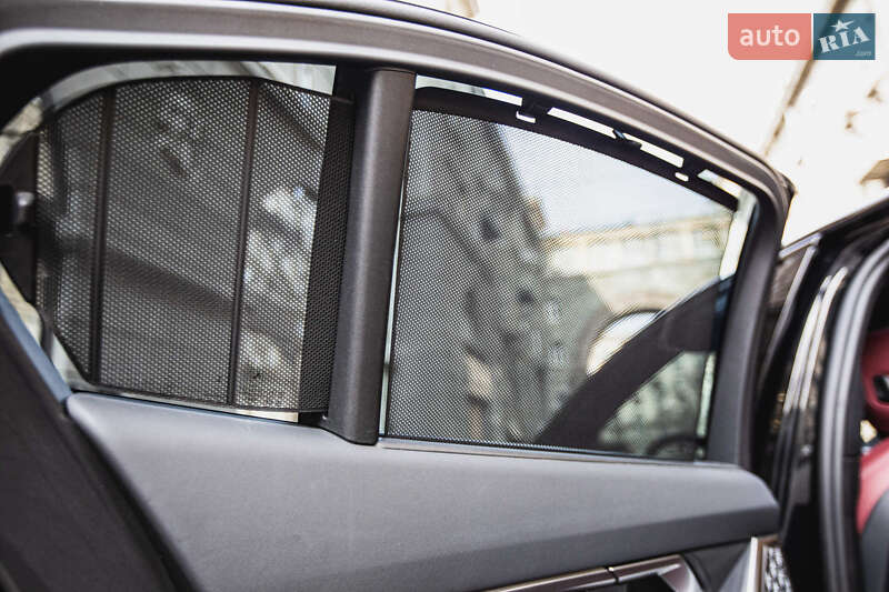 Седан BMW i5 2024 в Киеве