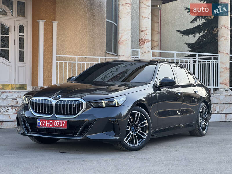 BMW i5 2024