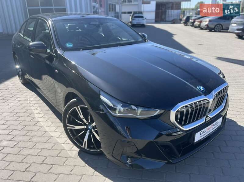 BMW i5 2023